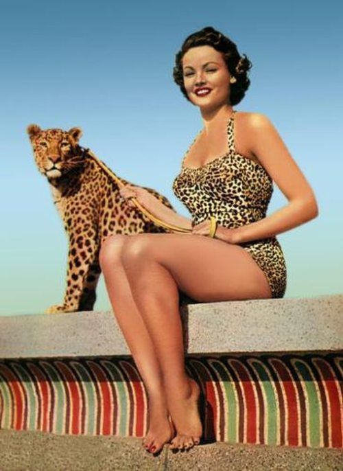 Final vintage beach scene