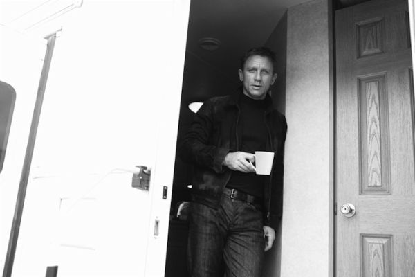bond-on-set09 On-set portrait from a Bond production