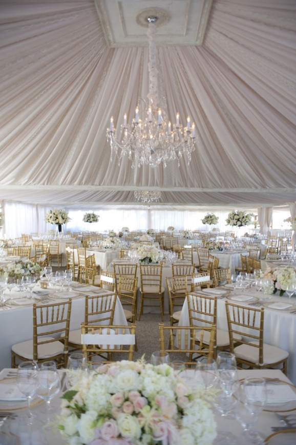 Classic dream wedding table setting