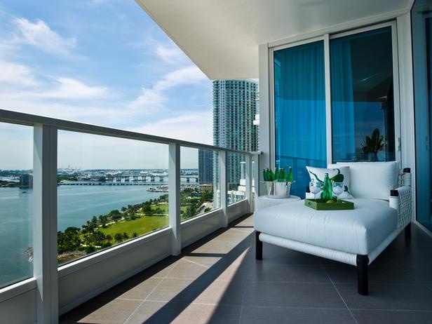 Modern chaise lounge furniture