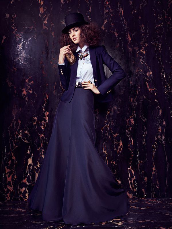 ELLE Bulgaria September 2012 styled look