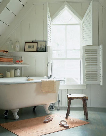 Compact finished attic bathroom