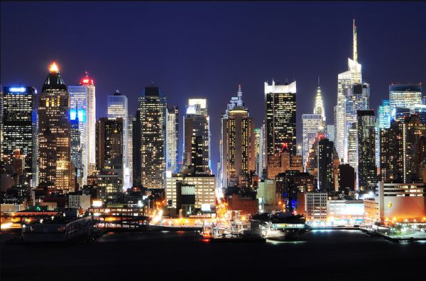 City lights photograph New York by Ben Leshchinsky