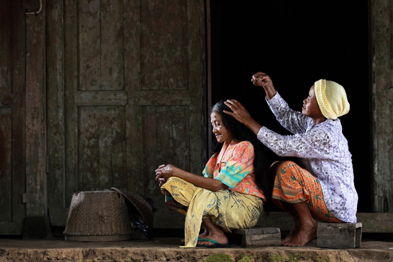 Dewan Irawan image of Indonesian daily life