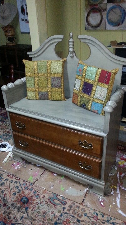Before-and-after style dresser bench