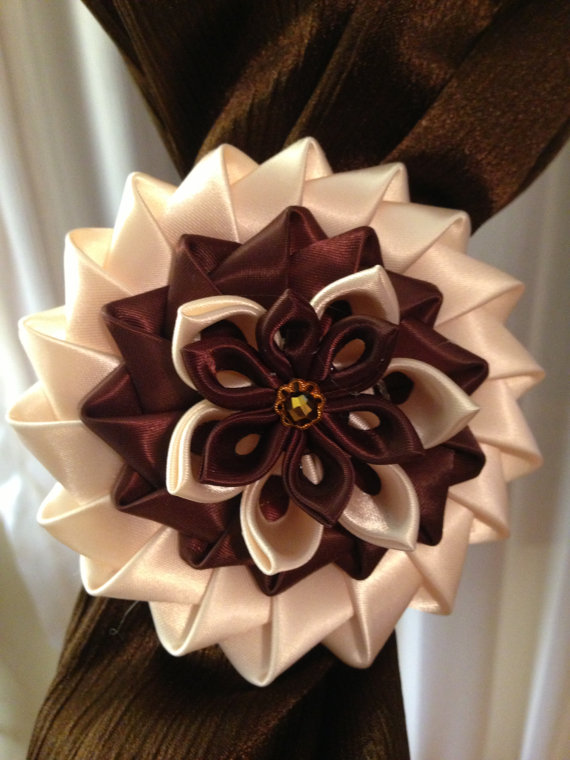 Ornate curtain tieback hardware