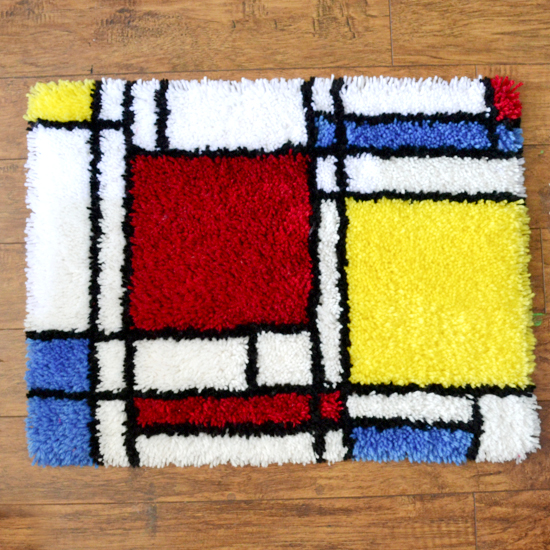 Latch-hook DIY rug