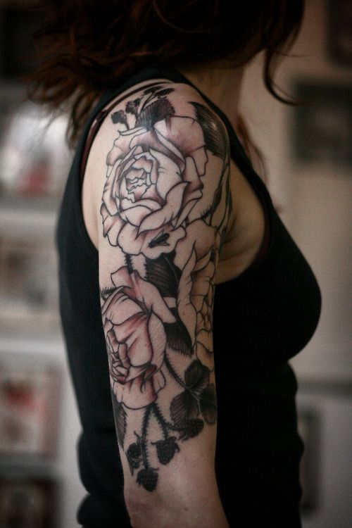 Feminine full sleeve example