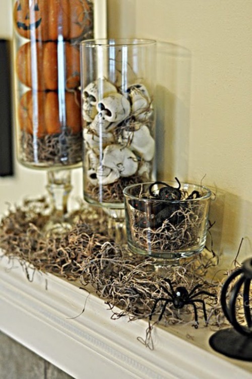 Halloween porch decoration