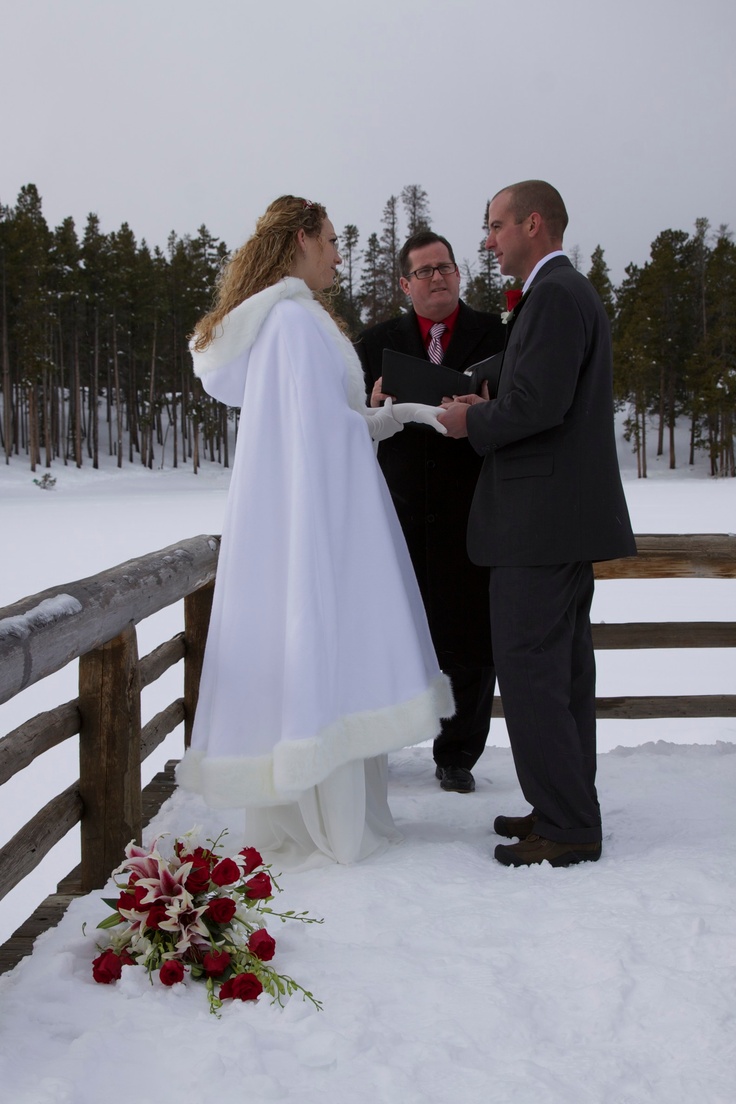 Full-length wedding cloak for cold weather