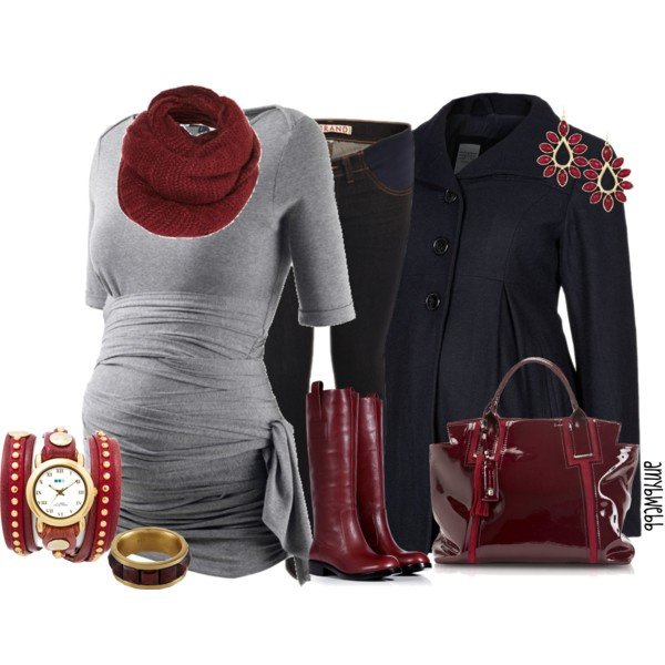 Smart casual winter maternity outfit