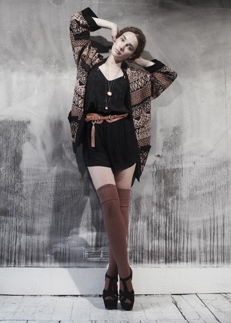 Autumn Street Fashion Knitwear-focused autumn street style