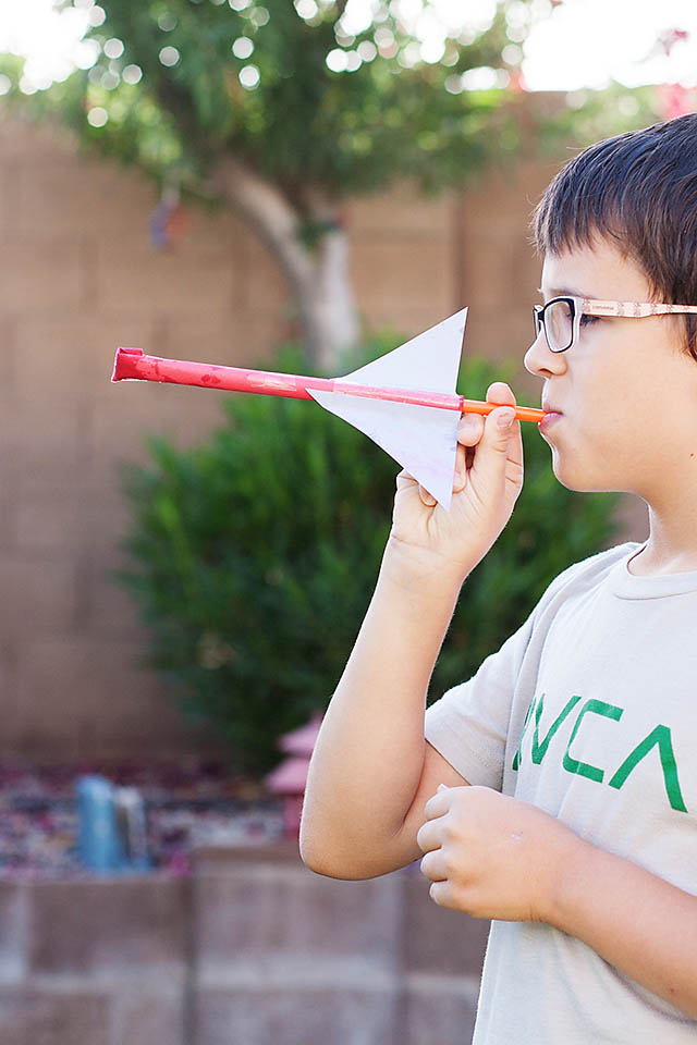 DIY paper straw rocket