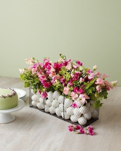 Easter dinner decoration