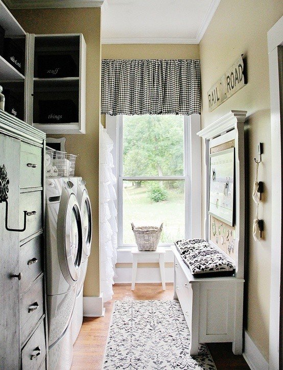 laundry-room11 Laundry room with warm finishes and good lighting