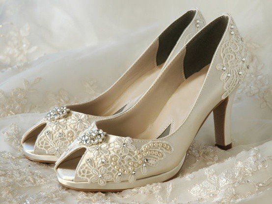 Embellished bridal shoes with reflective detail