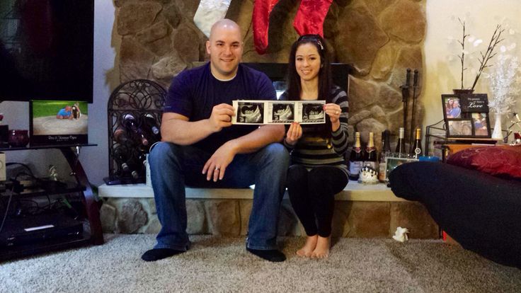 Pregnancy announcement style idea