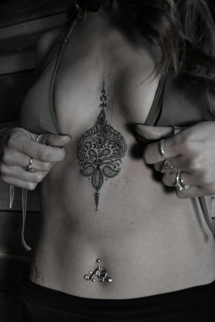 Vertical mandala sleeve element