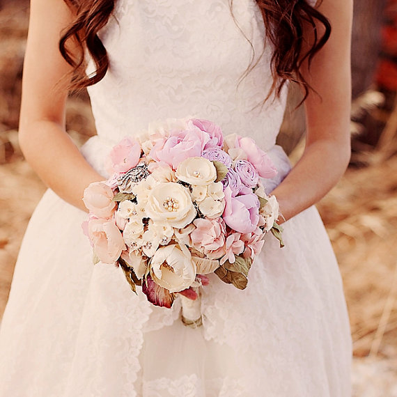 Structured modern wedding bouquet
