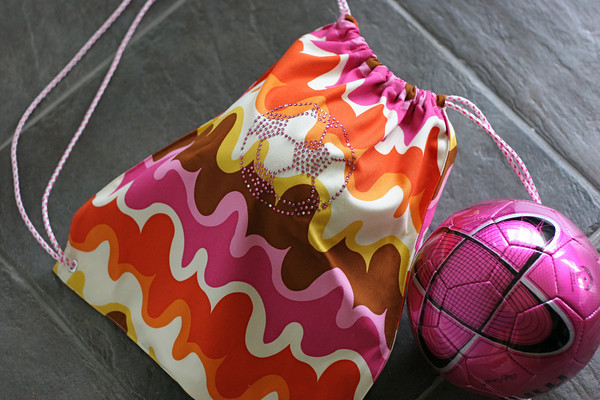 Drawstring backpack from a placemat