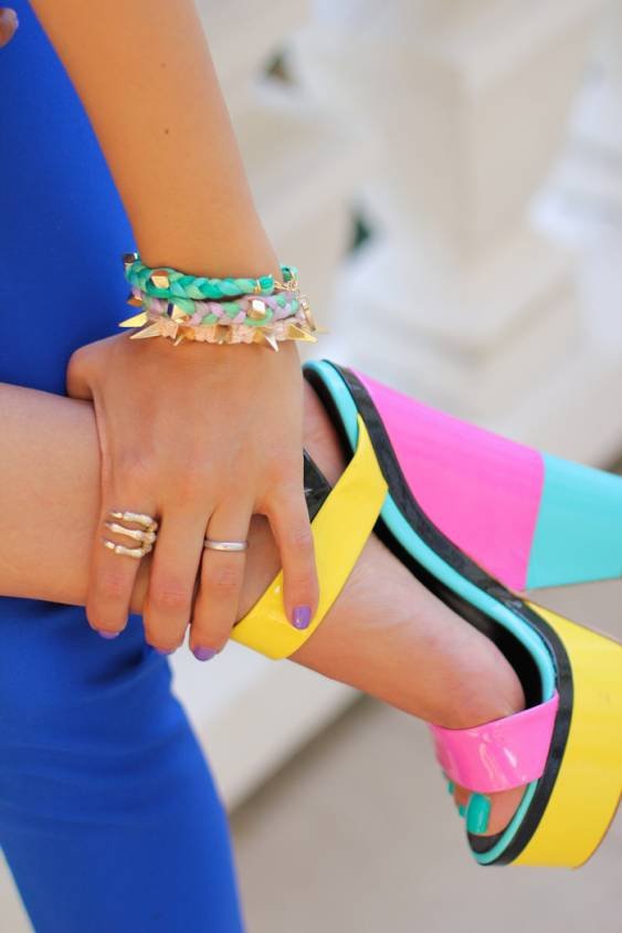 Spring neon street look