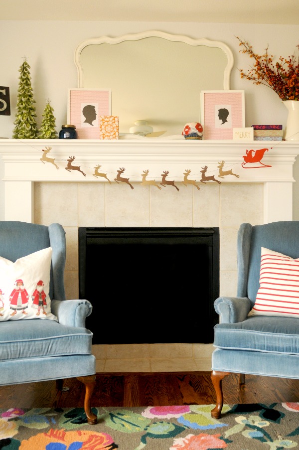 santa reindeer garland