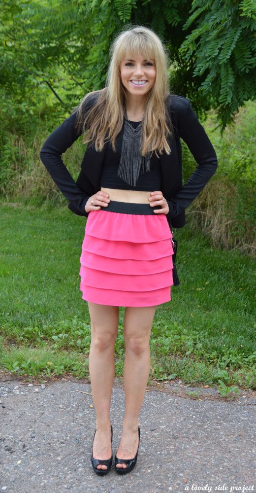 Blazer mini skirt styling example