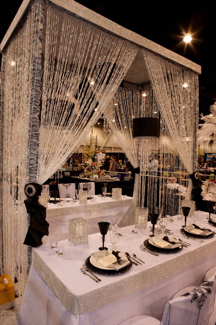 head-table05