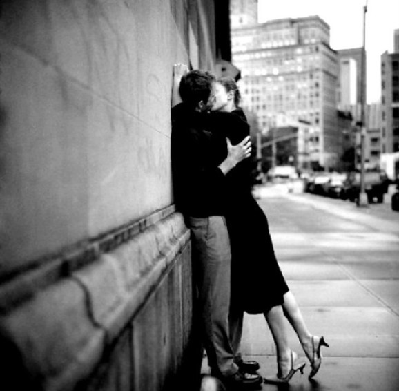 Romantic kiss in photograph