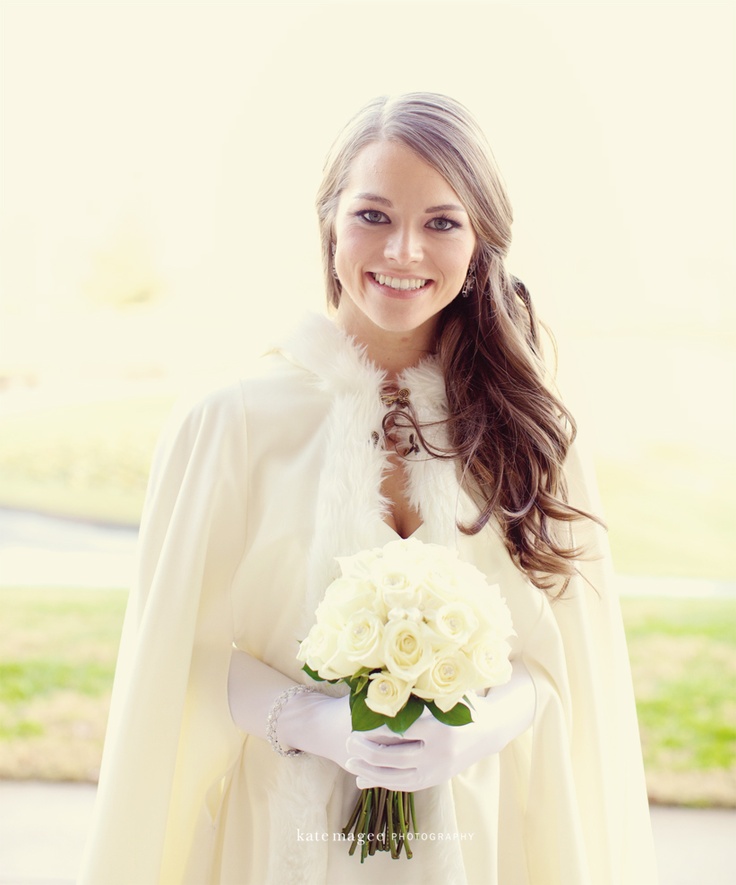 Elegant bridal cape for outdoor portraits