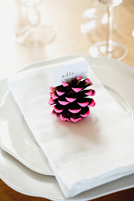 Dipped pinecone placecard holder
