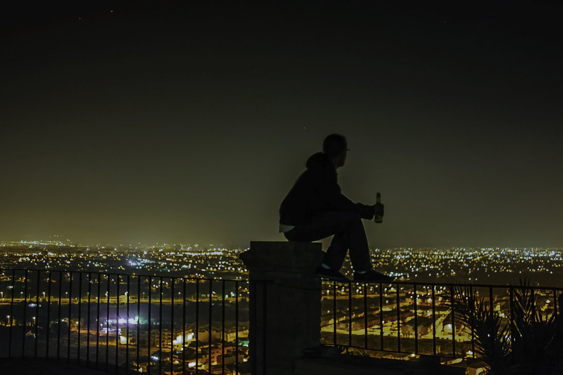 kikuzakura Night city panorama with layered hills of lights