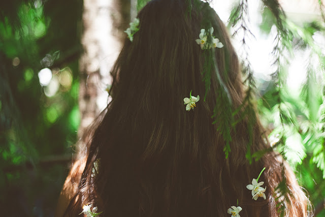 Floral DIY hair accessory