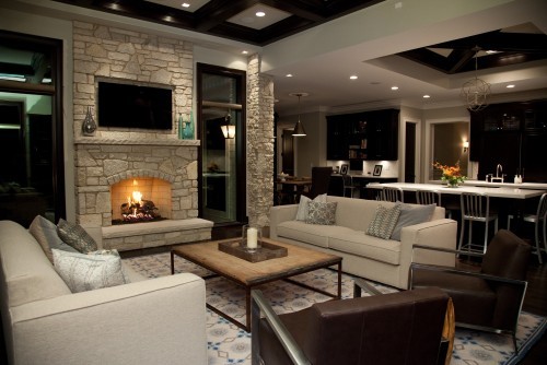 Elegant room with balanced furniture