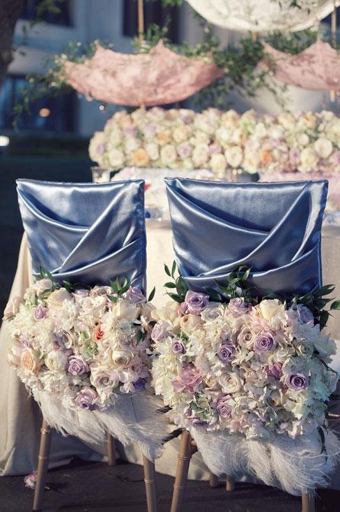 Simple bow on wedding chair