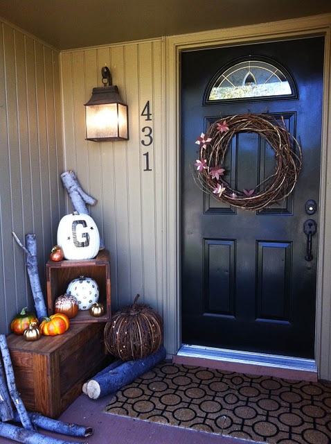 Natural fall porch materials display