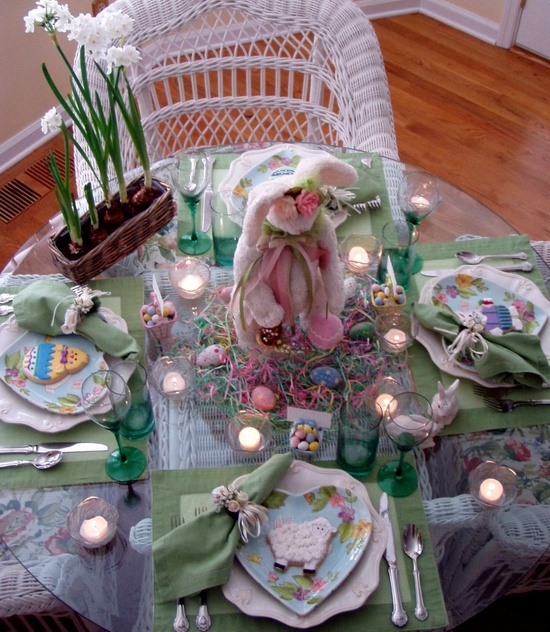 Spring Easter table linen styling