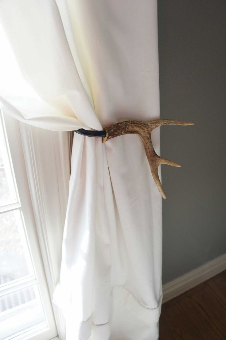 Tassel curtain tieback