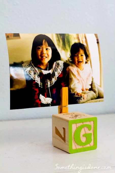 Baby block photo holder favor