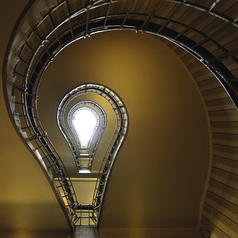 Nils Eisfeld lightbulb-shaped stairwell silhouette