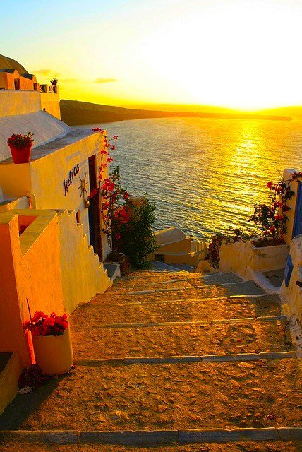Golden Sunset, Santorini, Greece Golden Sunset, Santorini, Greece