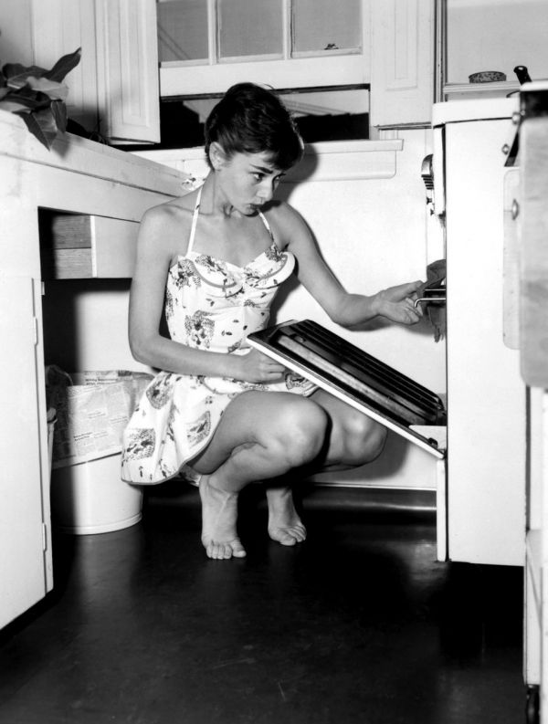 Audrey Hepburn elegant pose