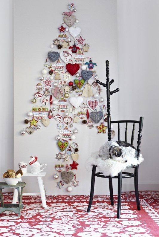 Alternative Christmas tree for tight spaces
