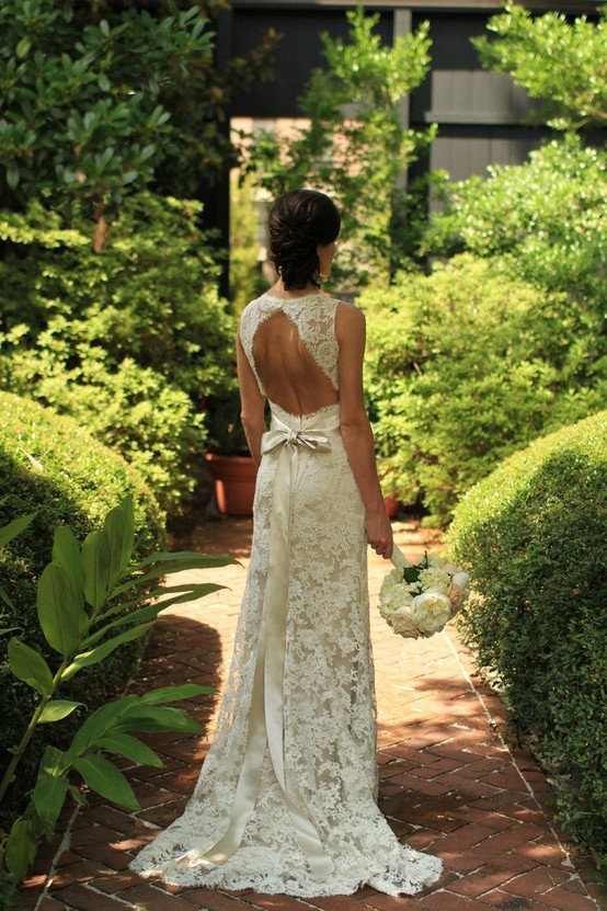 Classic dream-like wedding dress