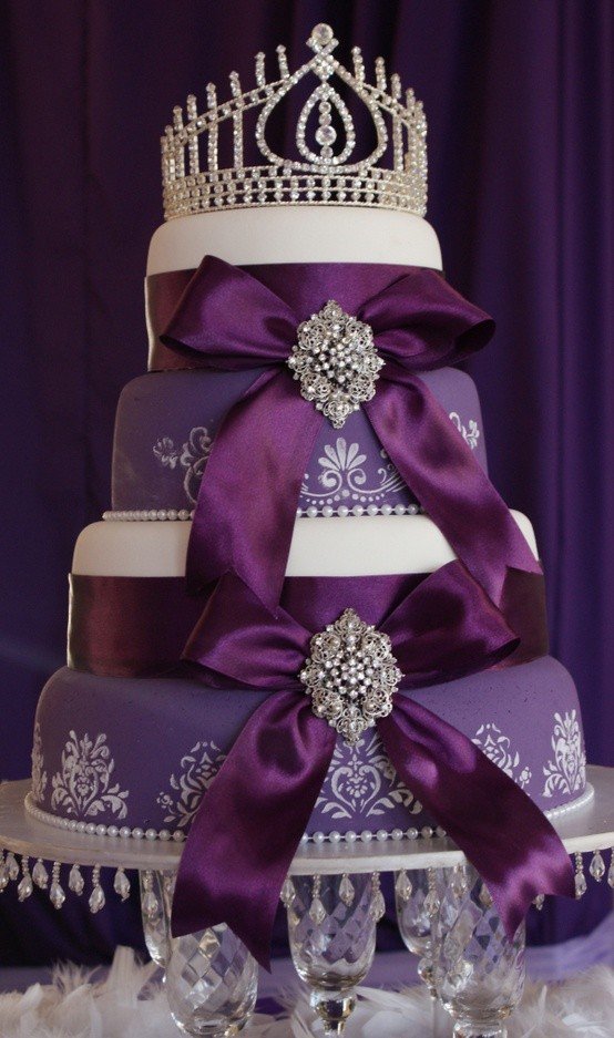wedding-cakes-14 Graphic wedding cake decoration