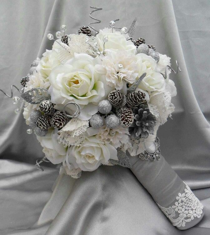 Tall winter bridal bouquet