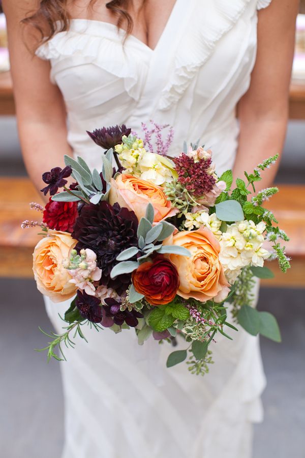 Garden-style winter wedding flowers