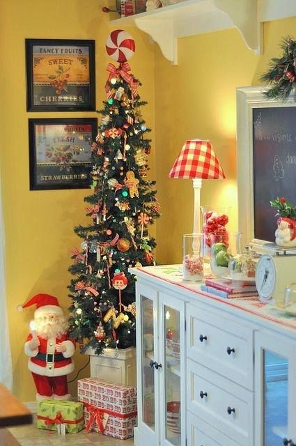 Holiday tree for small homes