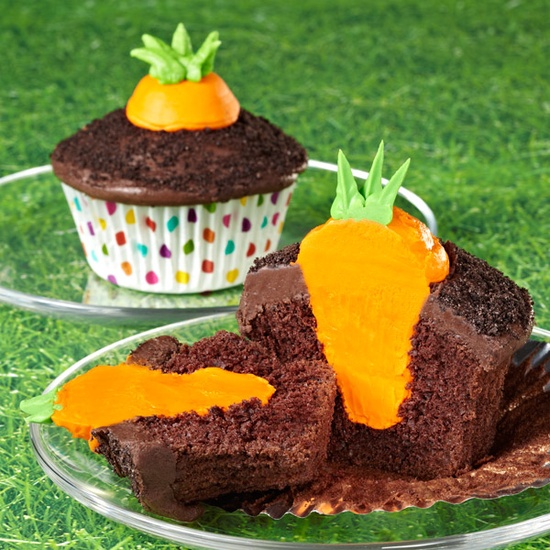 Fondant Easter character cupcake