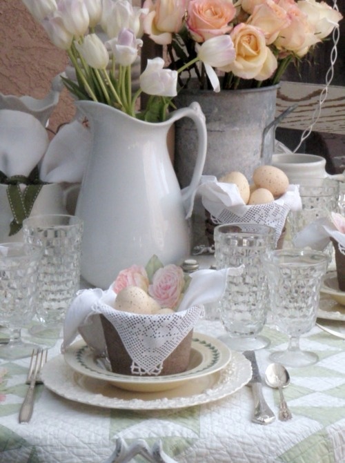 Festive Easter table place setting